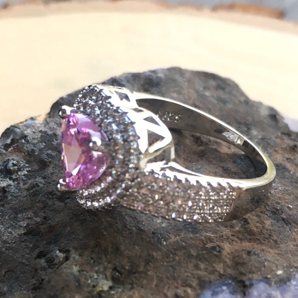 Sparkling Pink Heart 💓 Sapphire Ring Size 8 - Picture 6 of 7